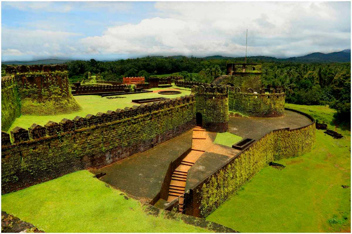 Mirjan_Fort,_Karnataka_20180111211947